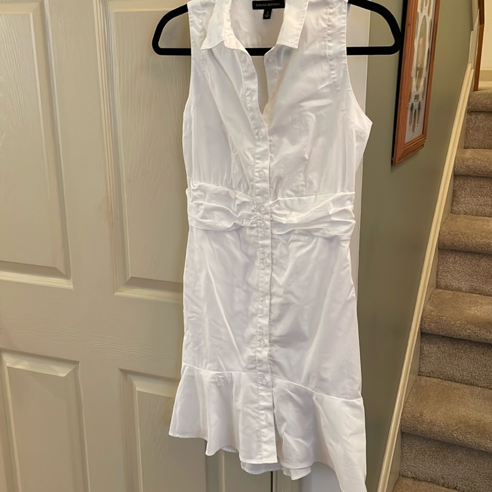 White lined dress